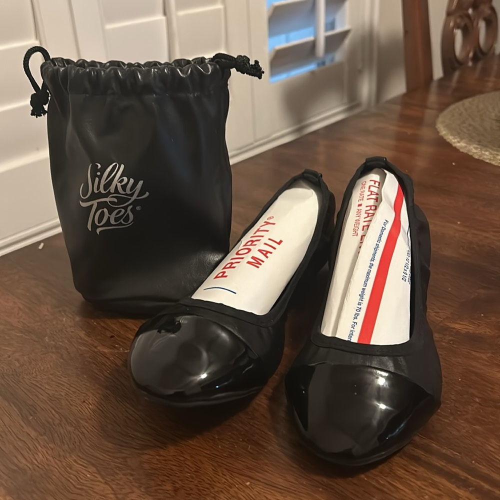 Silky Toes fordable ballets flats